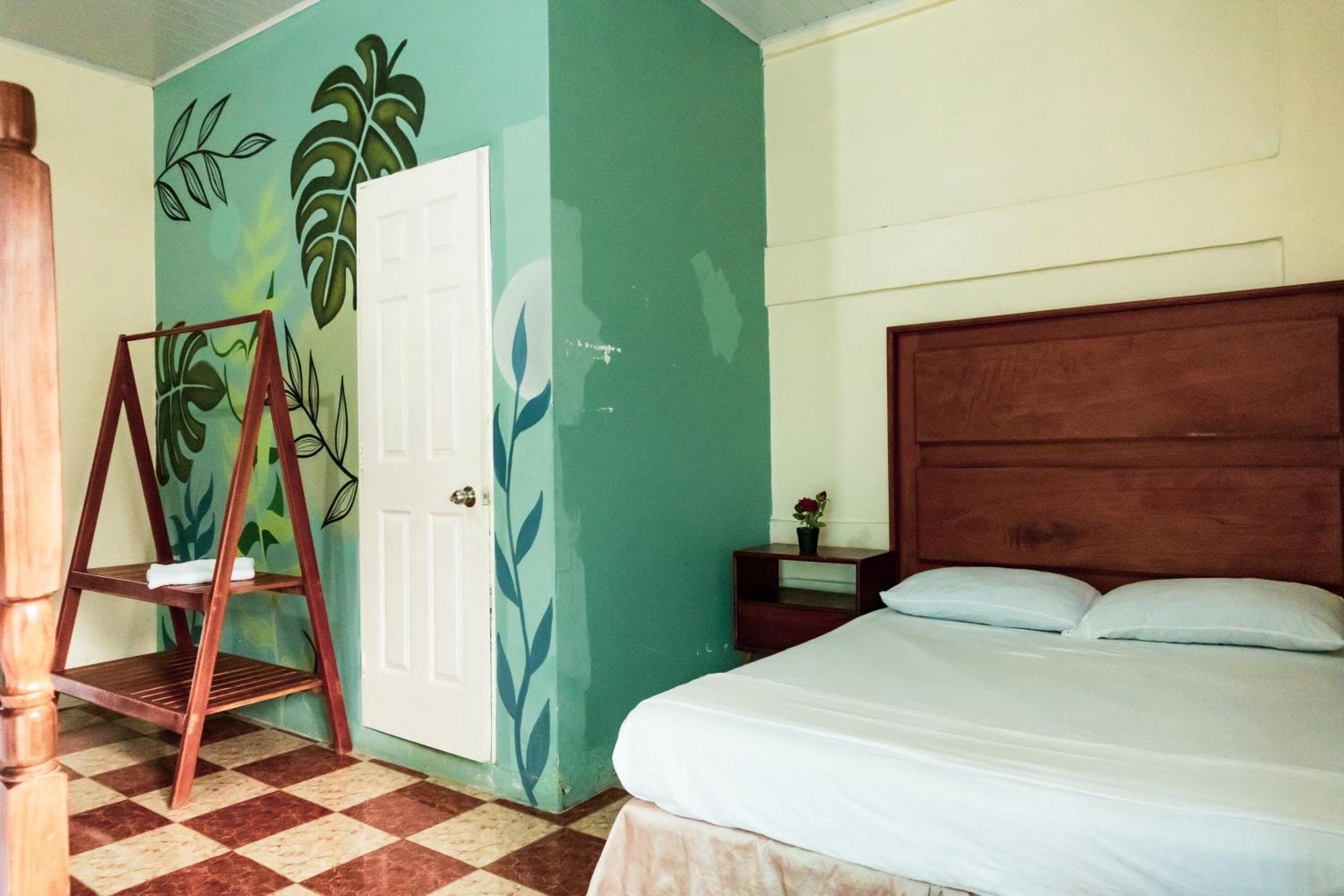 Hostal Eden Moyogalpa Ngoại thất bức ảnh