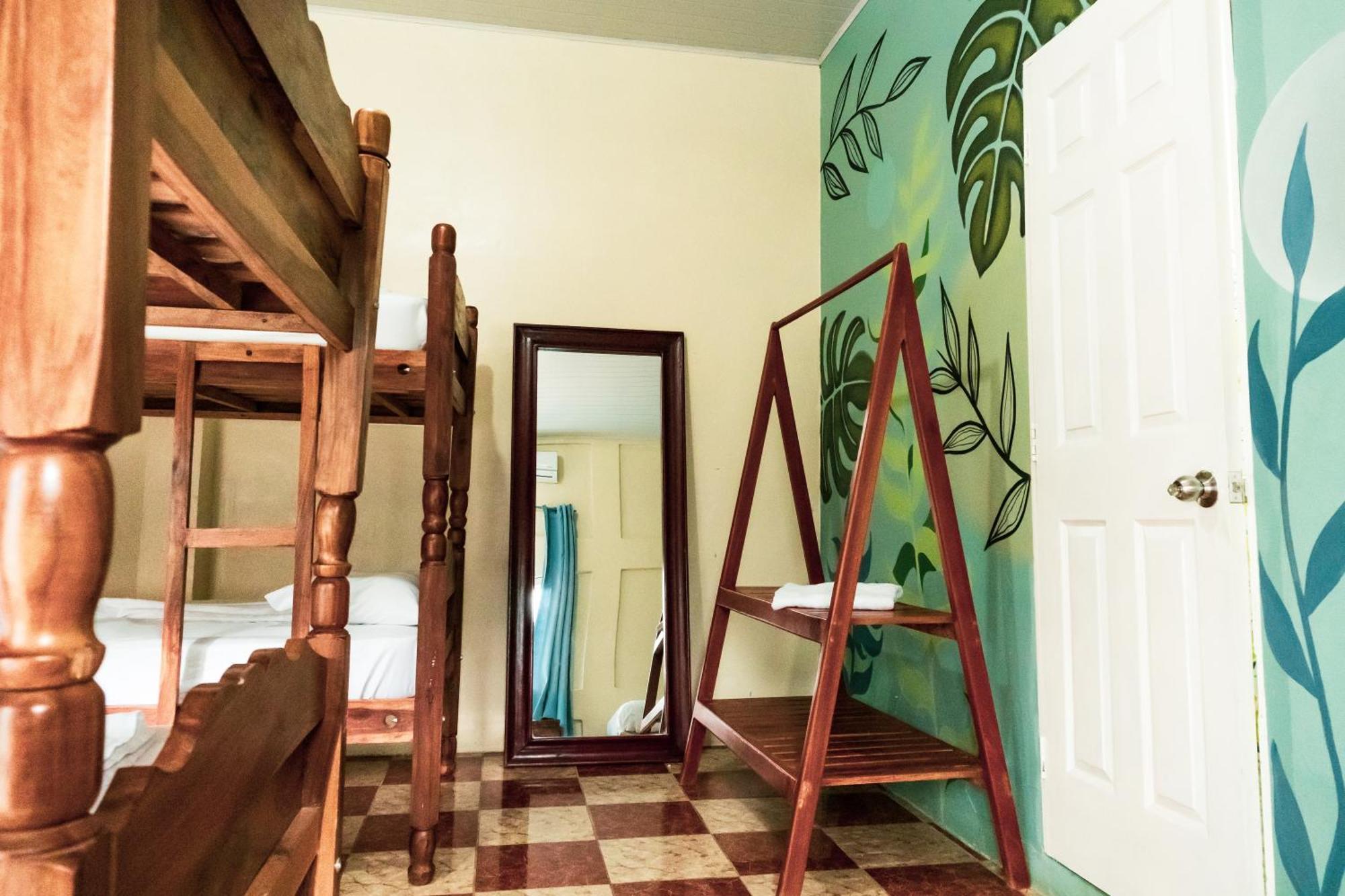 Hostal Eden Moyogalpa Ngoại thất bức ảnh