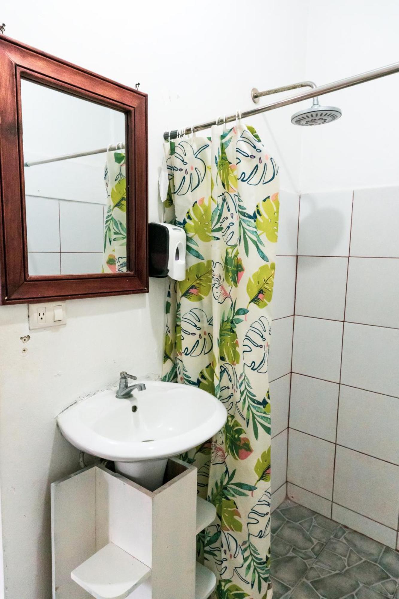 Hostal Eden Moyogalpa Ngoại thất bức ảnh