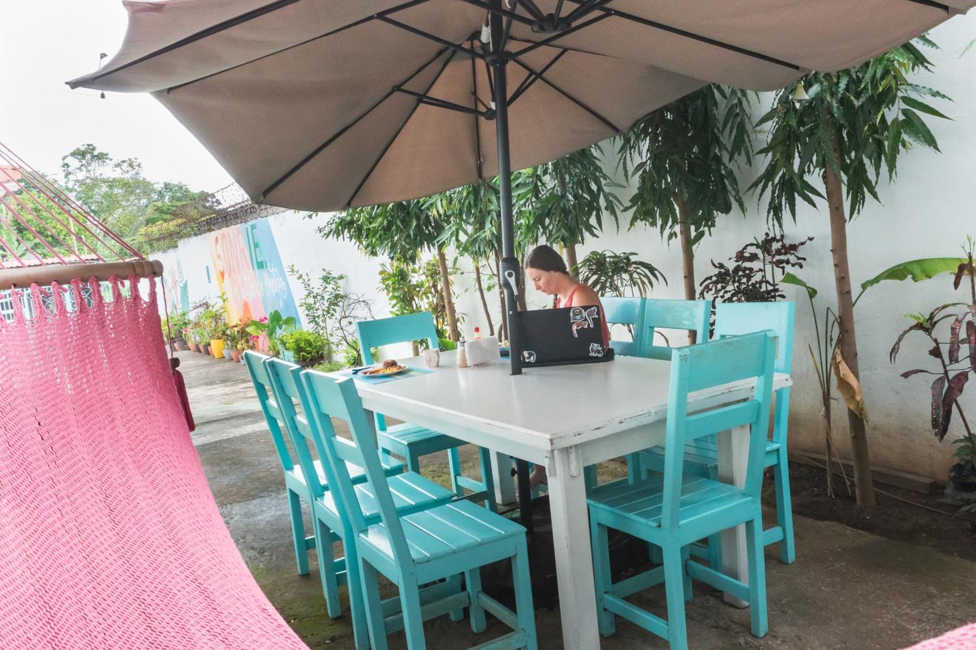 Hostal Eden Moyogalpa Ngoại thất bức ảnh