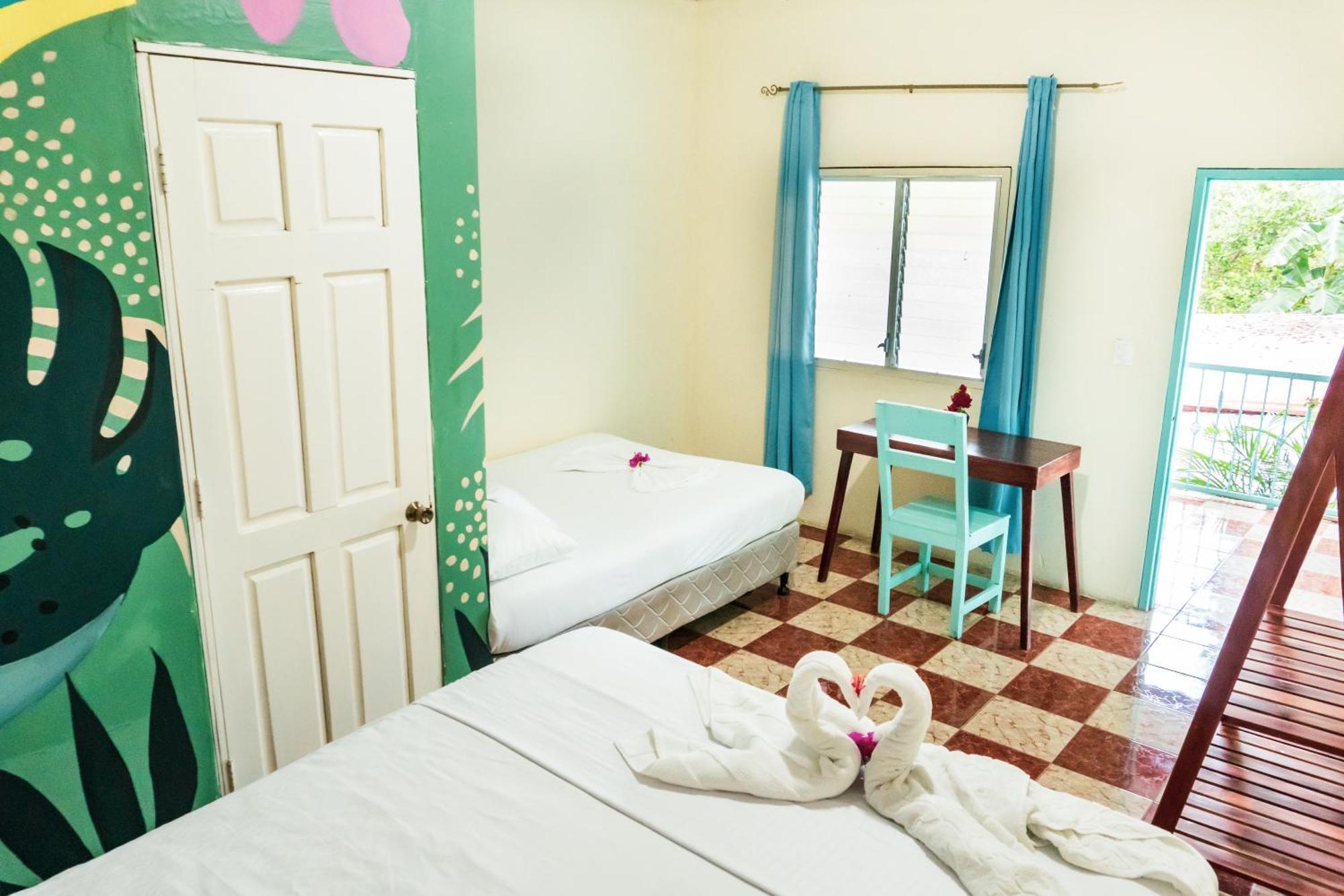 Hostal Eden Moyogalpa Ngoại thất bức ảnh