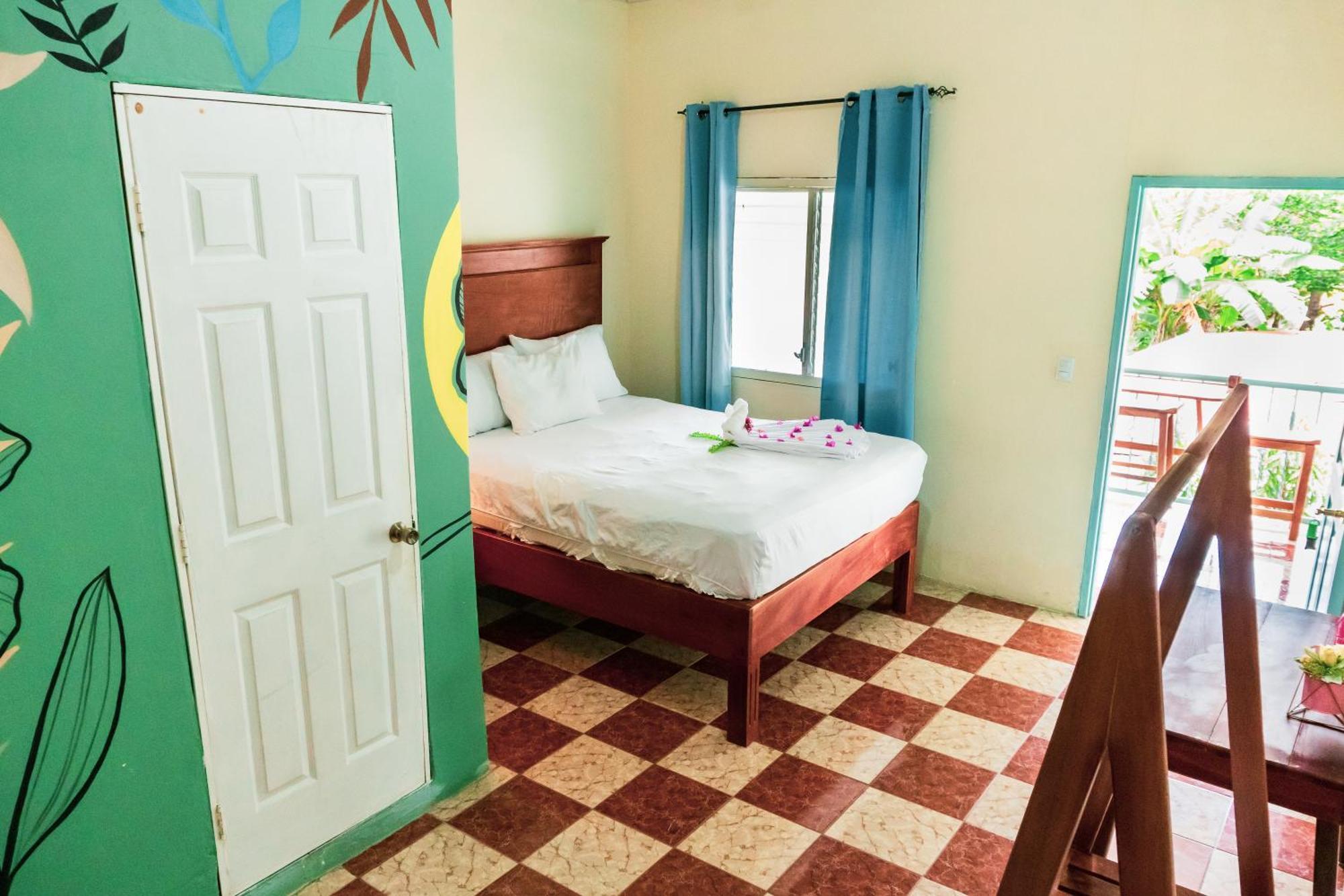 Hostal Eden Moyogalpa Ngoại thất bức ảnh
