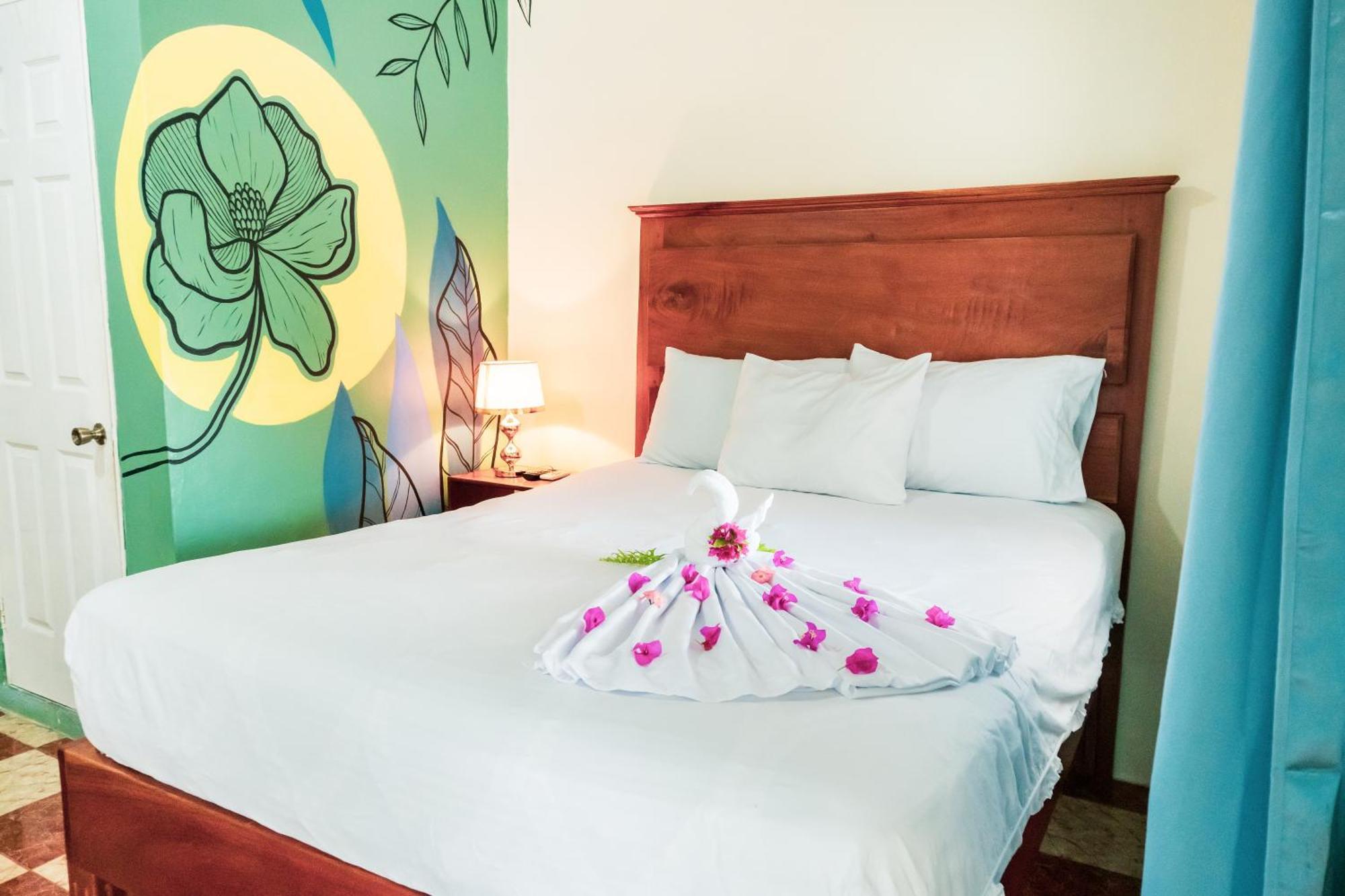 Hostal Eden Moyogalpa Ngoại thất bức ảnh