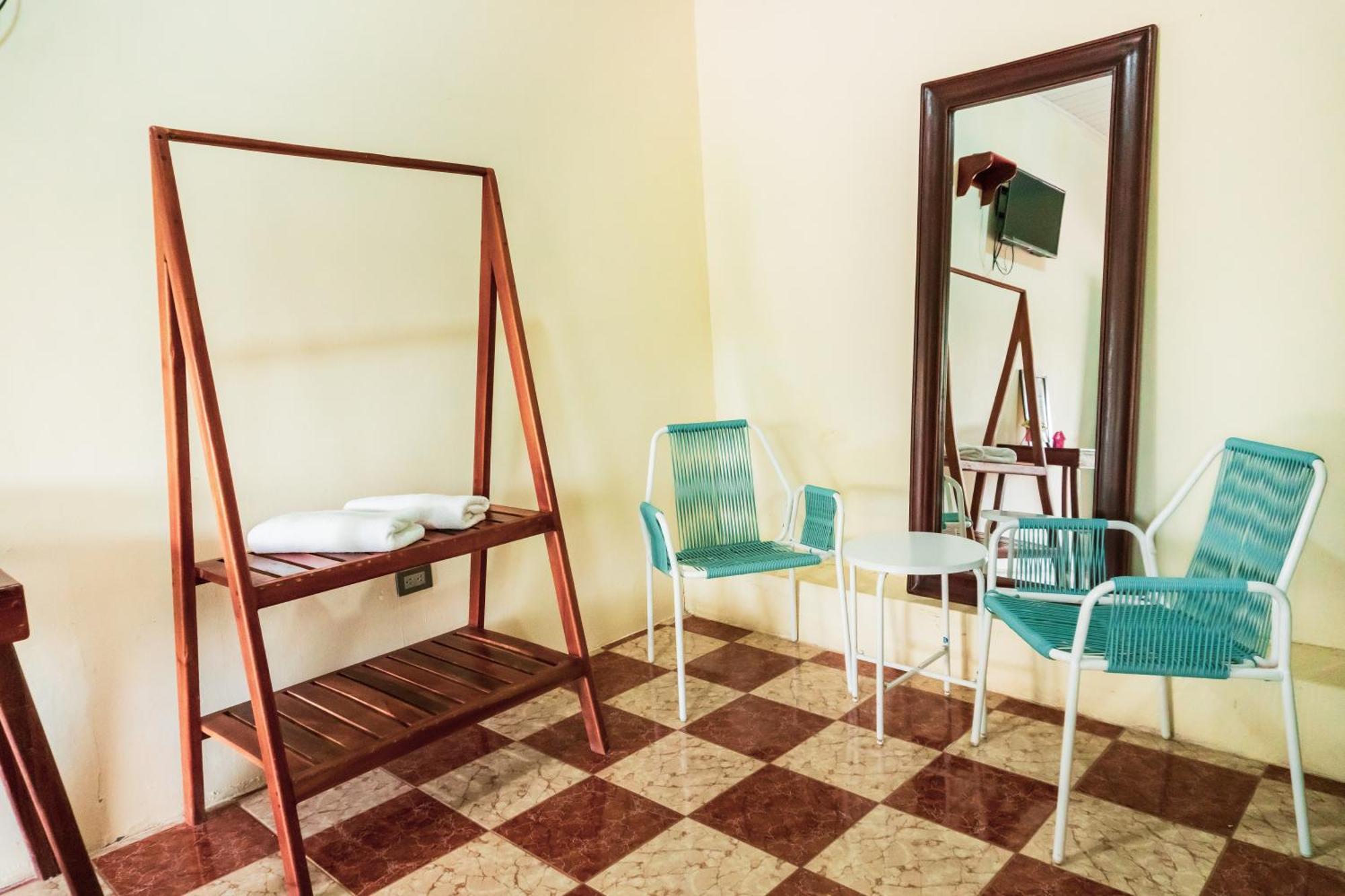 Hostal Eden Moyogalpa Ngoại thất bức ảnh