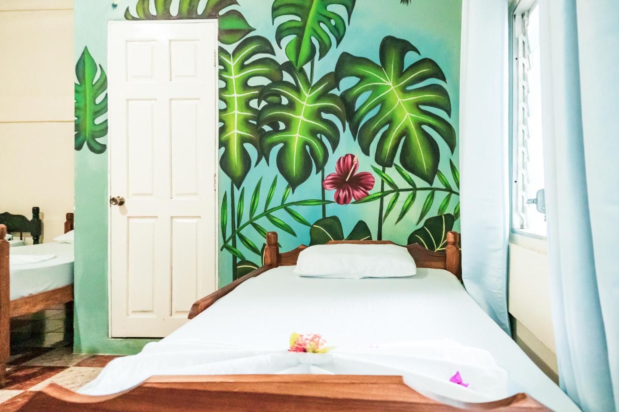 Hostal Eden Moyogalpa Ngoại thất bức ảnh