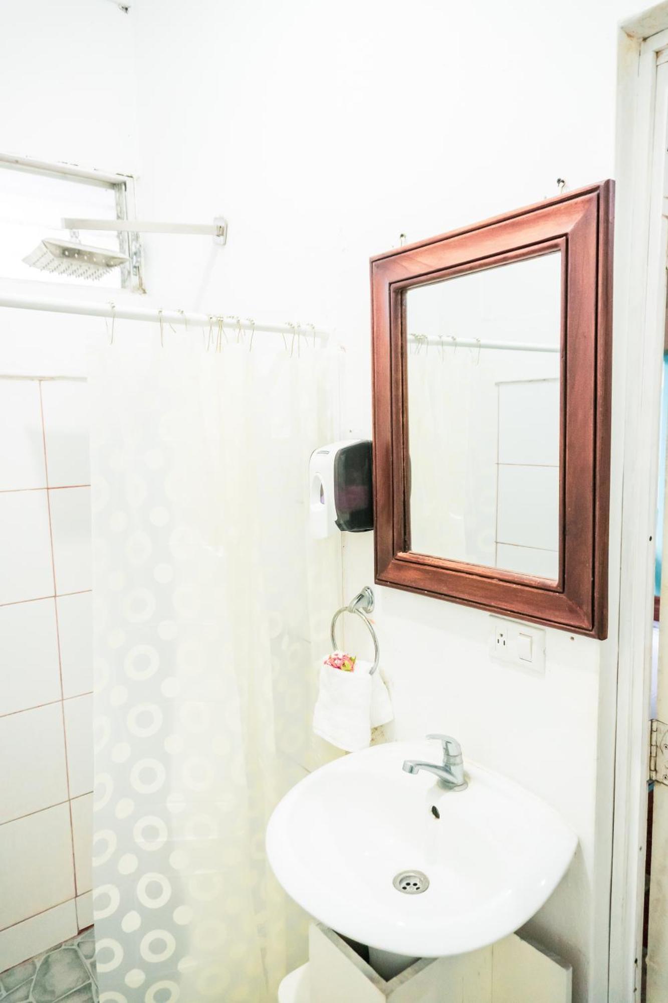 Hostal Eden Moyogalpa Ngoại thất bức ảnh
